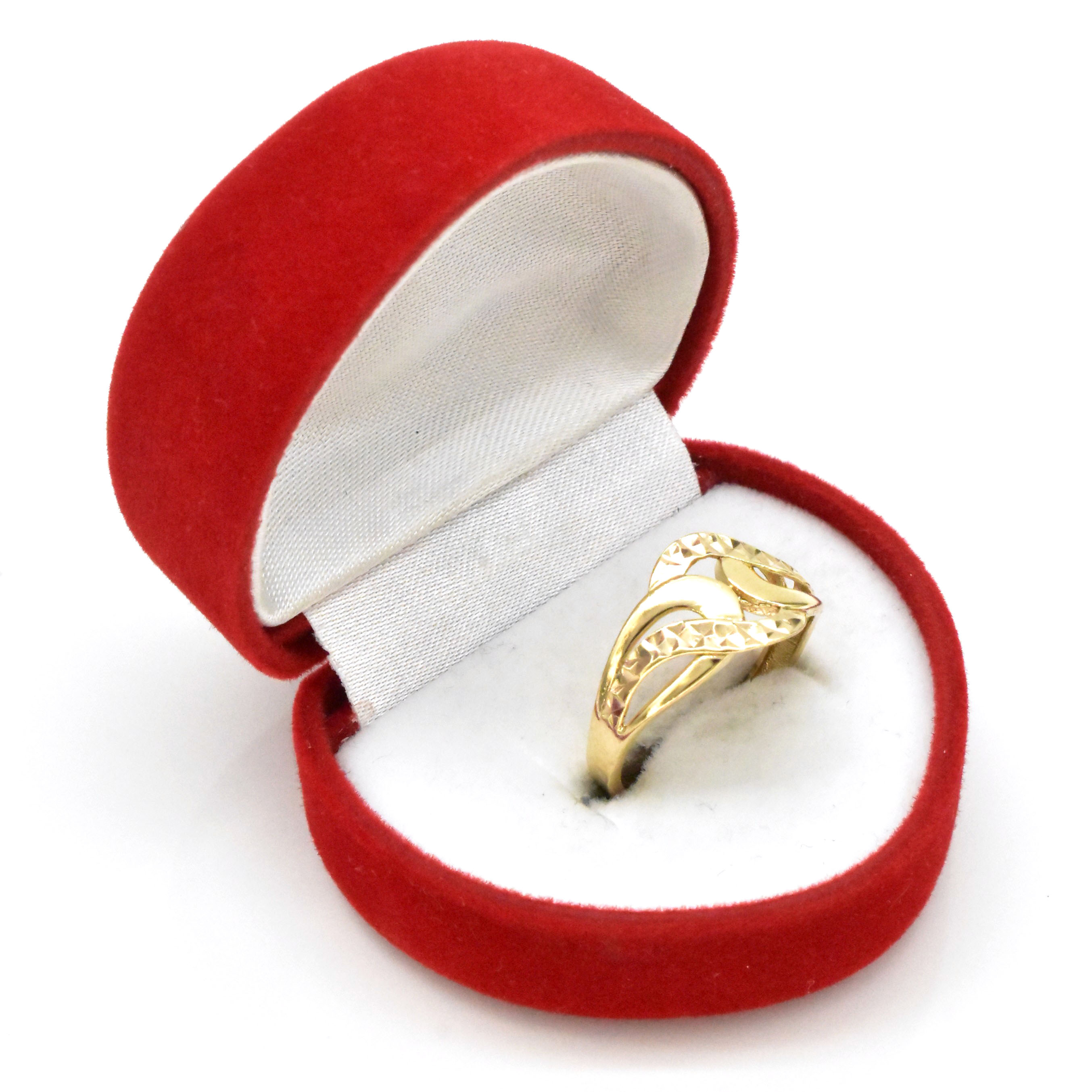 Avangard Gold дамски златен пръстен 585 с релефен дизайн