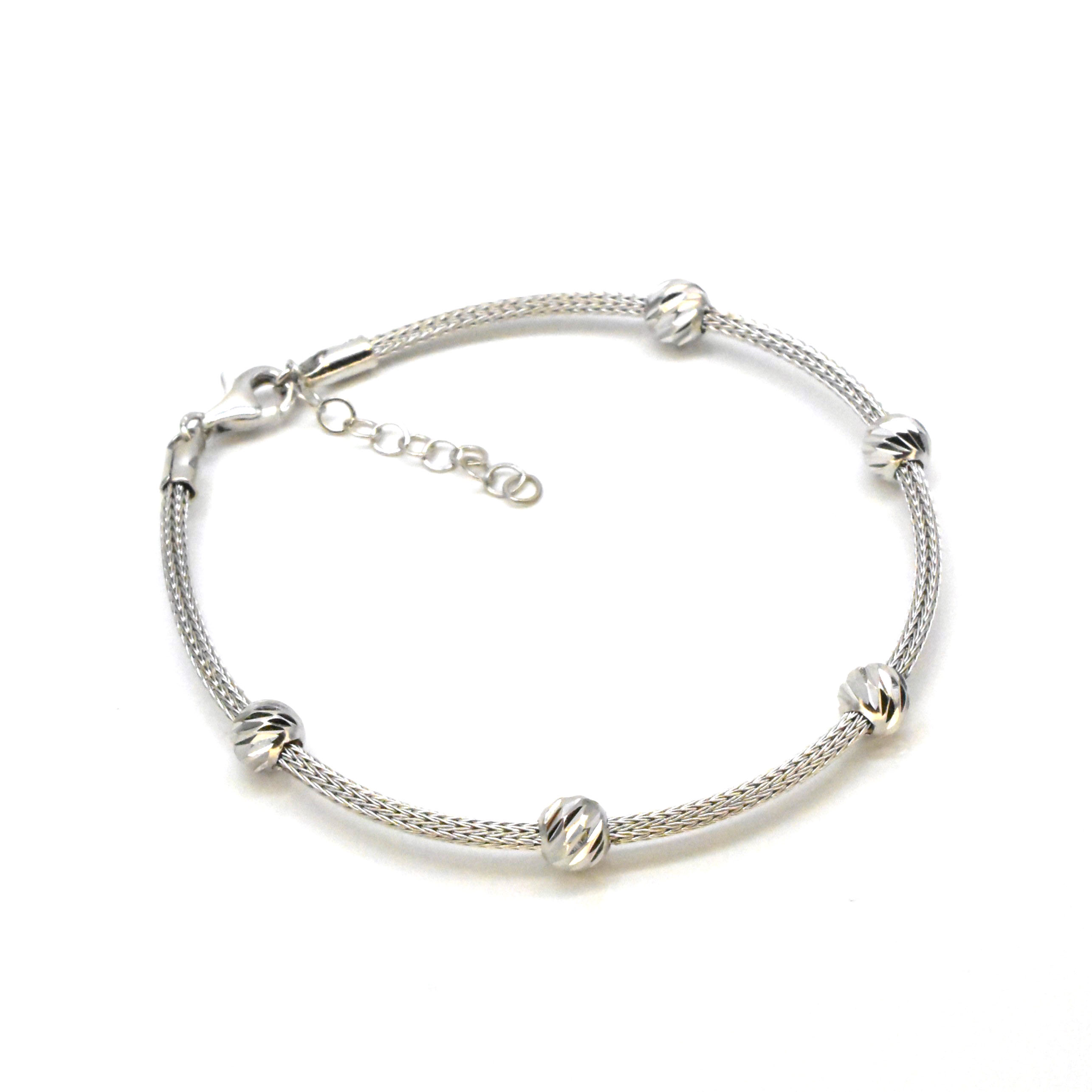 Дамска гривна от бяло злато с фасетирани топчета 14K