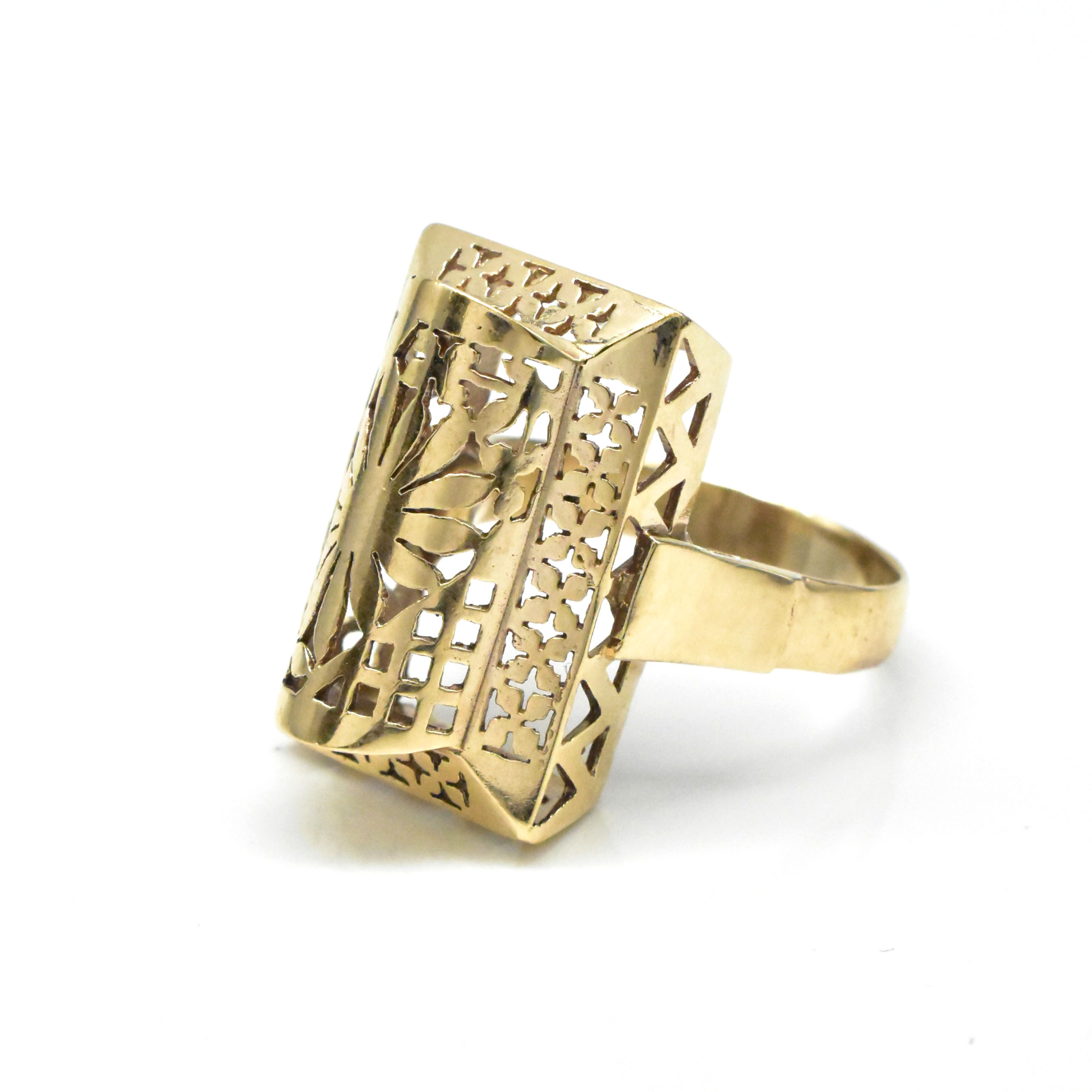 правоъгълен златен пръстен ажур 14K 585 Avangard Gold