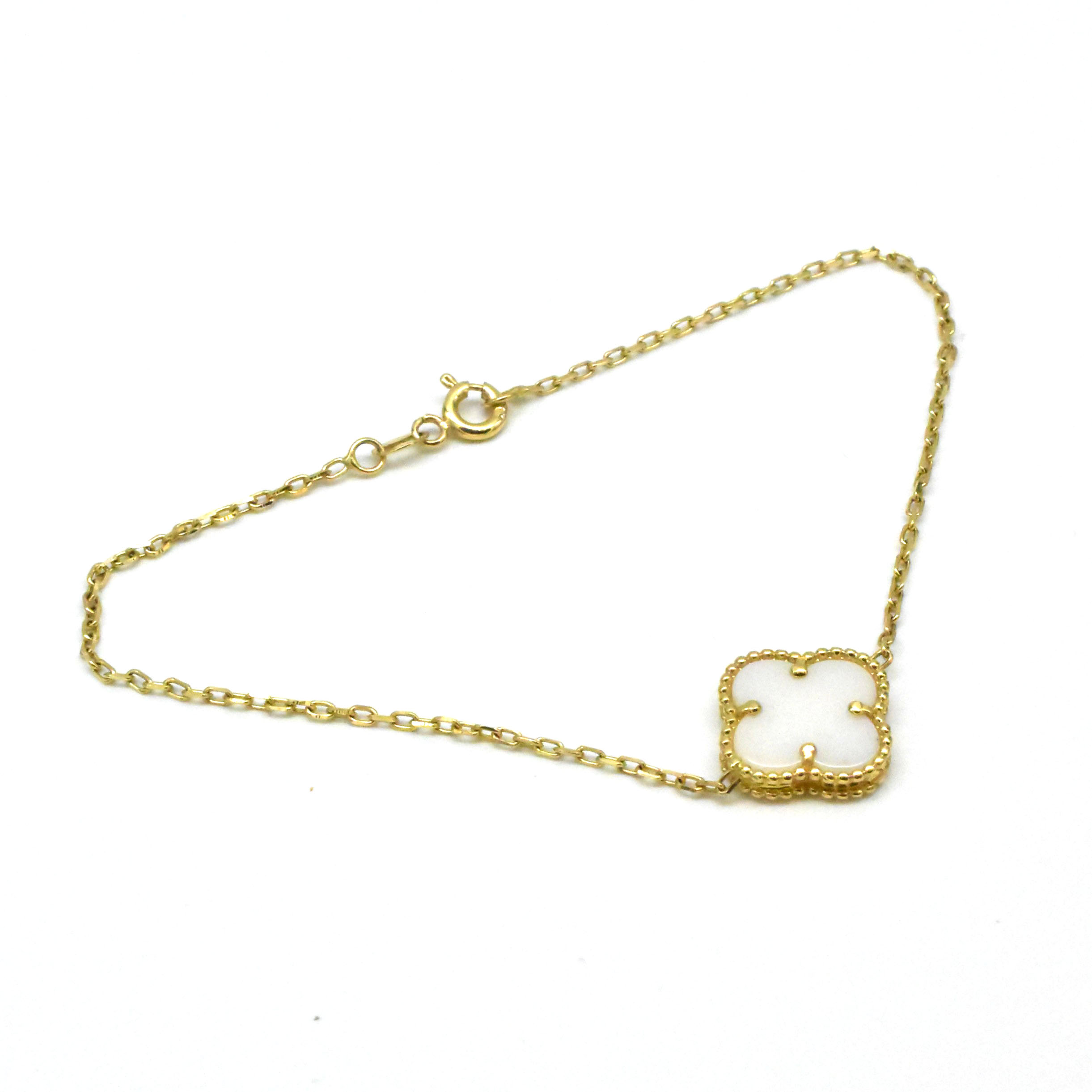 Дамска златна гривна White Clover – 2.74гр, 19см