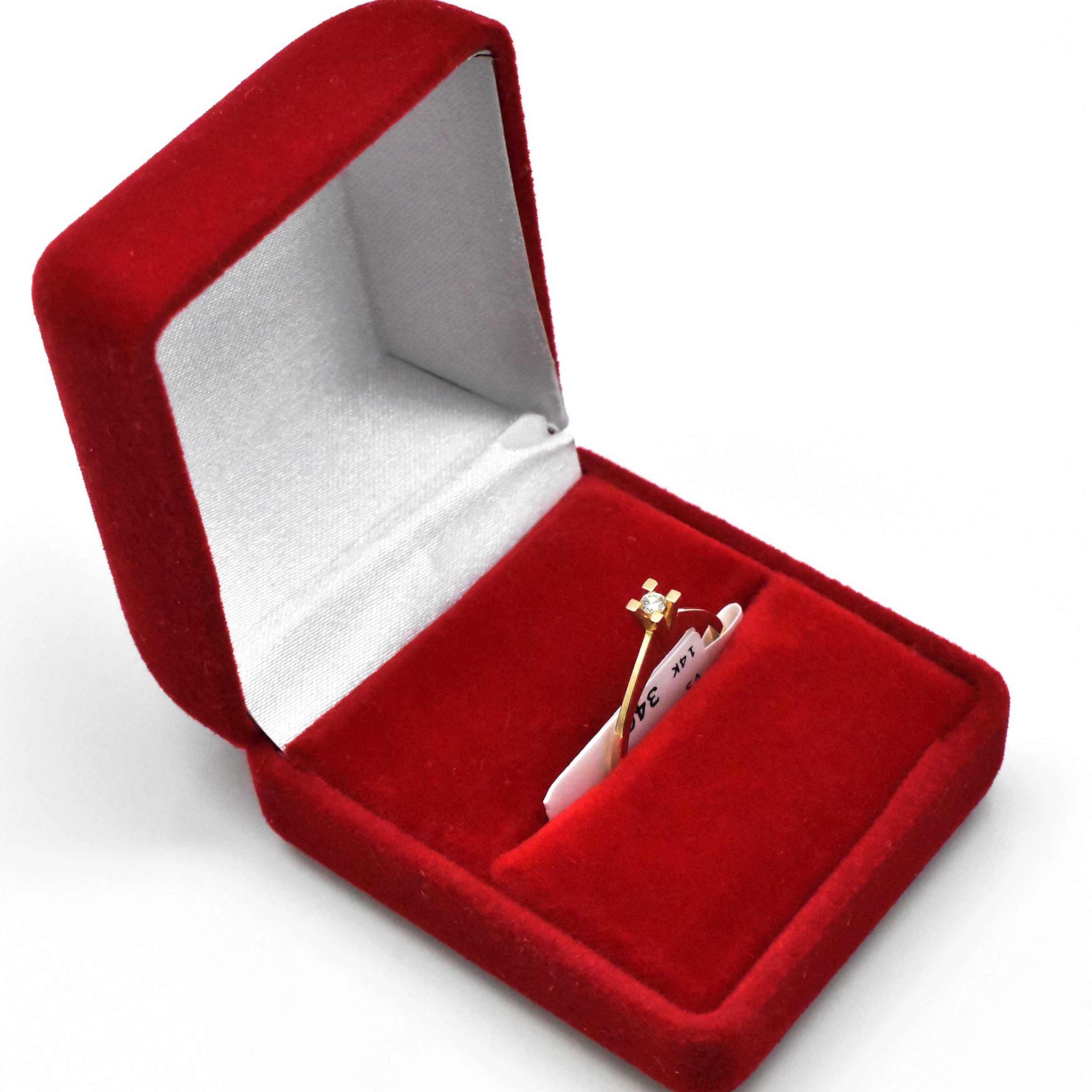 лек диамантен пръстен 0.05ct 14k