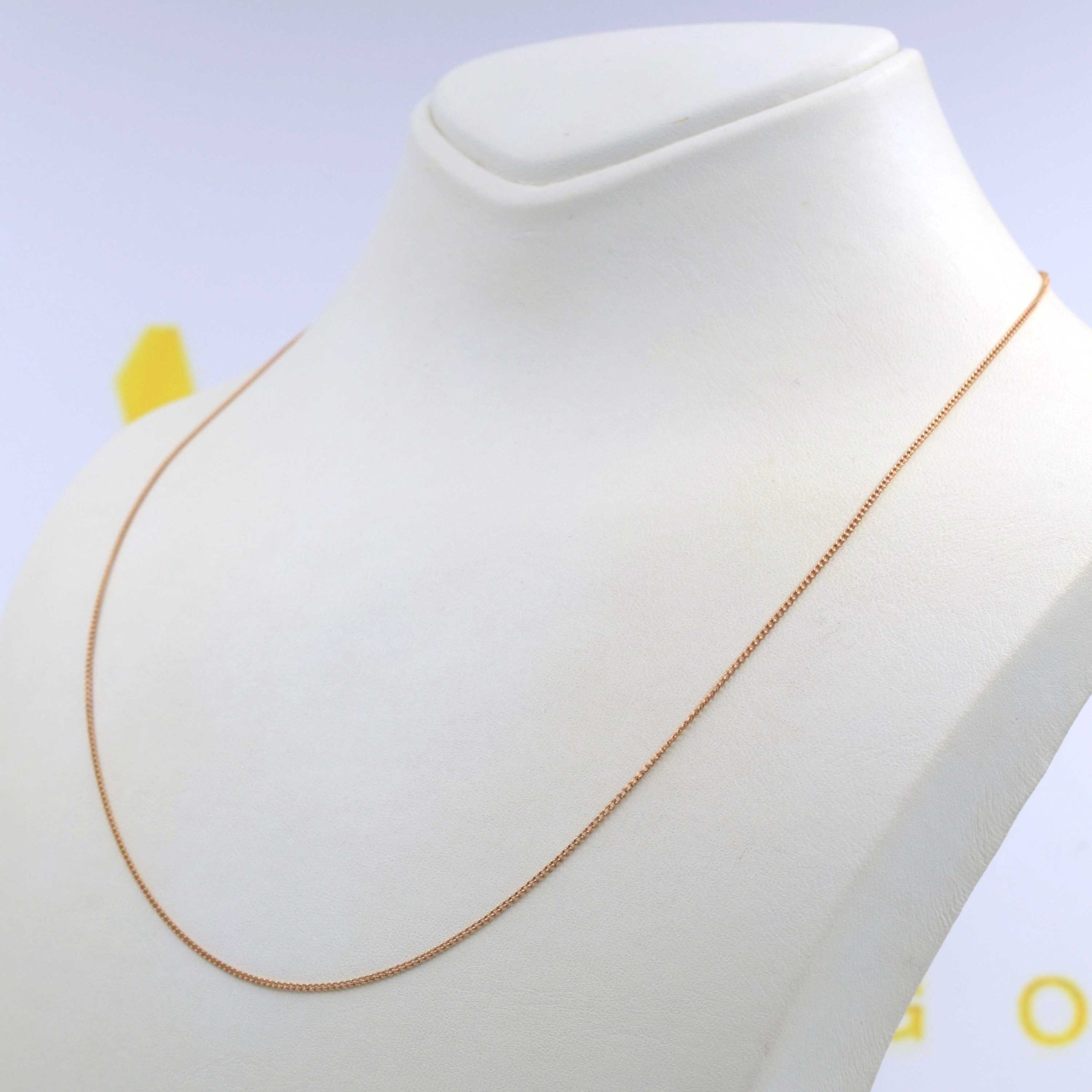Дамски златен синджир Rose Gold 14К 50 см на бял бюст